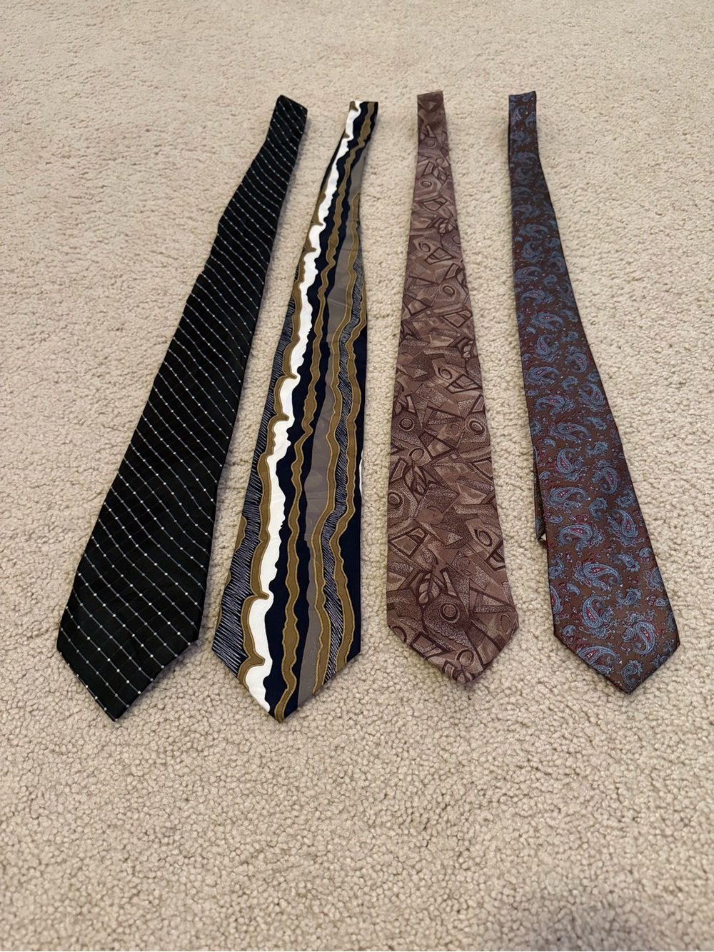 Lot of 4 Silk Neckties Geoffrey Beene Collezione Moda Italy Saliari 57 inches